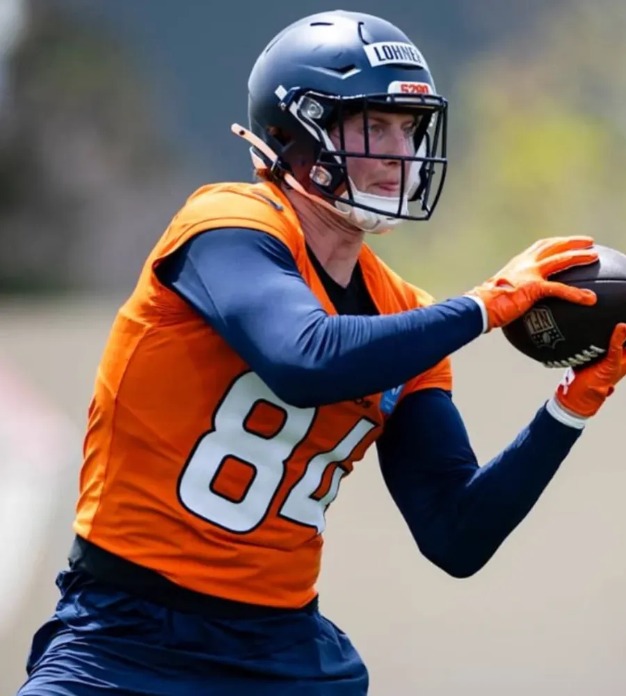 Sean Payton Talks Up the Development of Broncos' Towering Rookie TE Weapon