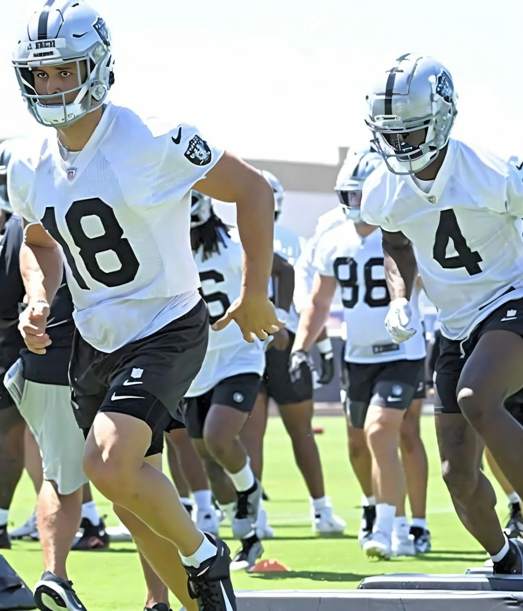 Towering Raiders rookie dazzles in early OTAs action