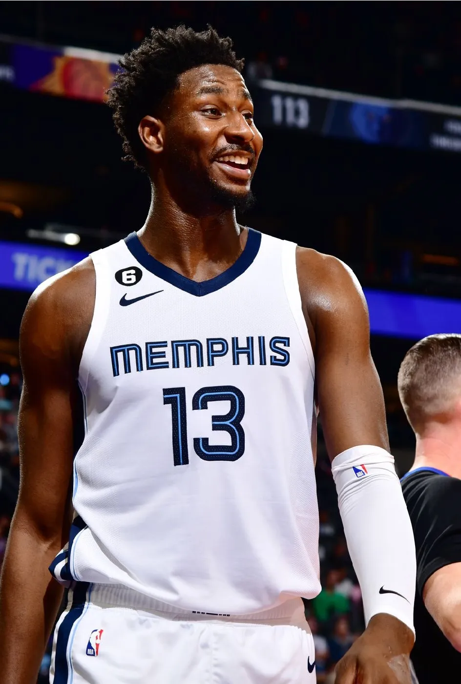 Warriors dream addition just got real after NBA's latest blockbuster trade