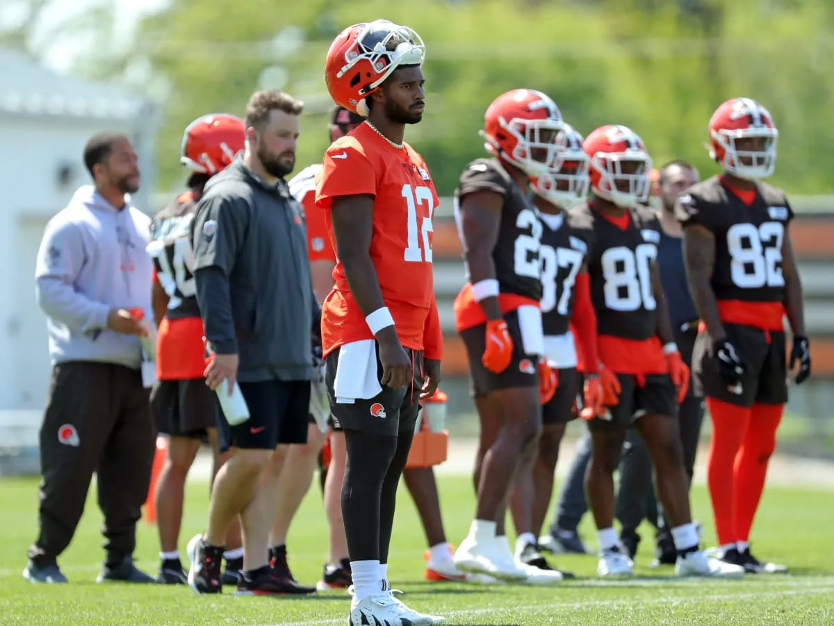 Browns Take Stance on QB Cuts After Minicamp