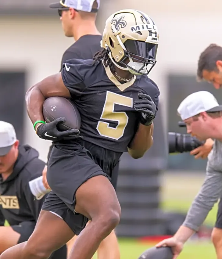 New Orleans Saints make notable roster move that may cost a young player his job down the road this year