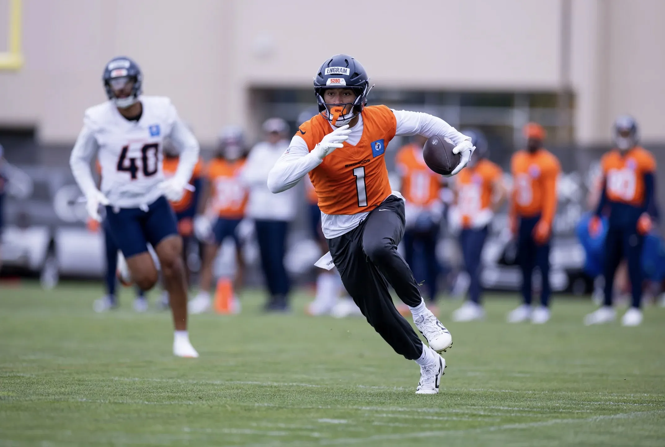 $23 Million Pro Bowler’s Stock ‘Skyrocketing’ for Broncos After Minicamp