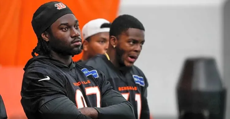 49ers Urged To Help 'Thin' Pass Rush With Unprecedented Trade For Shemar Stewart