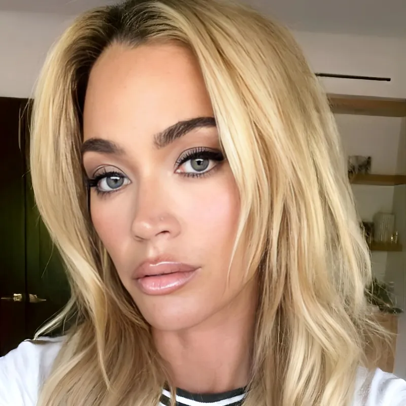 Teddi Mellencamp Shares Before & After Photos During Cancer Fight, Opens Up About Past With Shep Rose tram