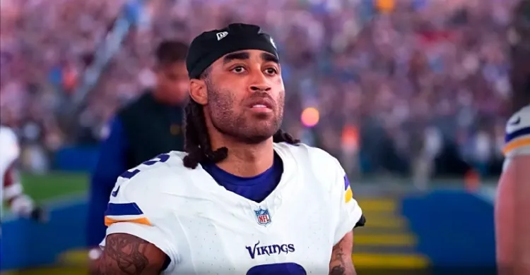 Eagles Urged To Sign Veteran Super Bowl Champion Defensive Back