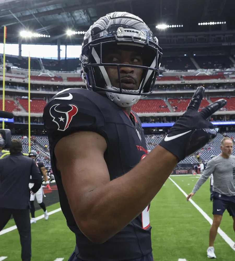 Woods Taps Into Hines Ward Grit: ‘A Little Bit of Hines in There’ as Steelers WR Room Gets Grimy