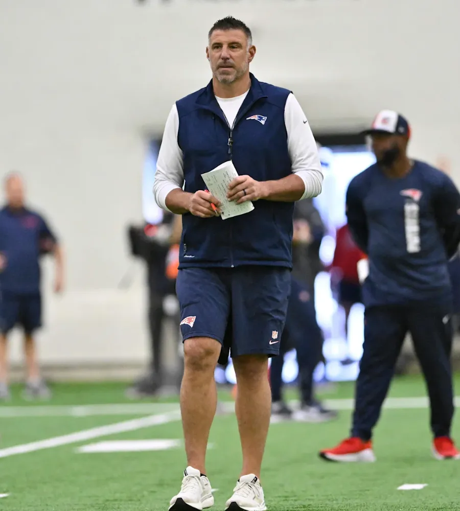 Vrabel Draws Line in Sand: ‘Nonsense Not Tolerated’ as Patriots Reset Culture