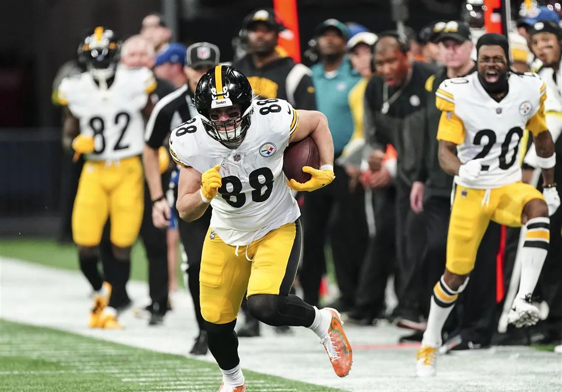 TE Pat Freiermuth Speaks out on Steelers QB Turnover: “It’s tough"