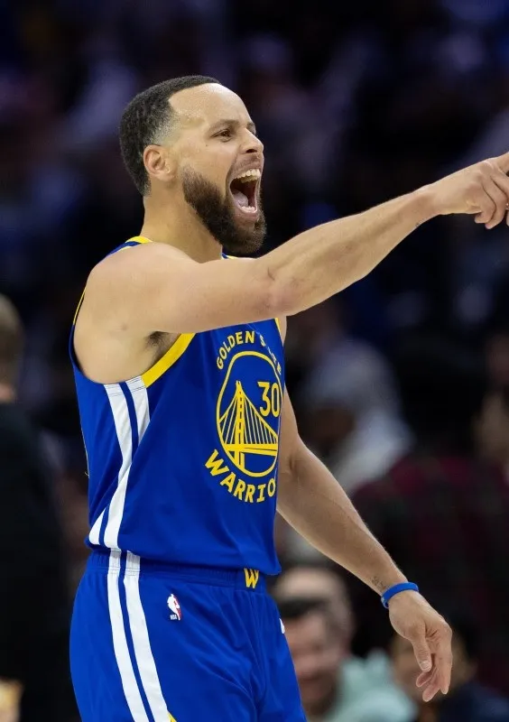 Golden State Warriors’ Superstar Stephen Curry Shatters Another Record Off the Court