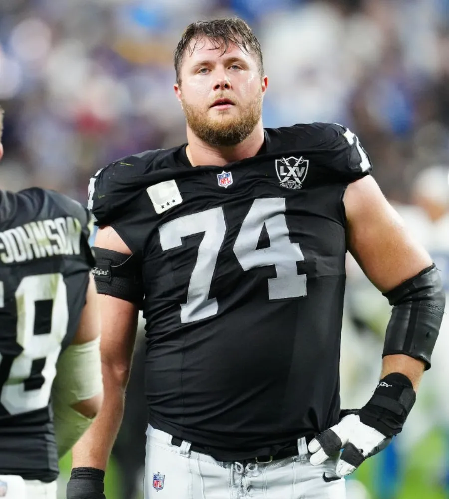 Raiders LT Kolton Miller Wants To Play In Las Vegas 'For Life' But Two Sides Aren't Close To New Deal