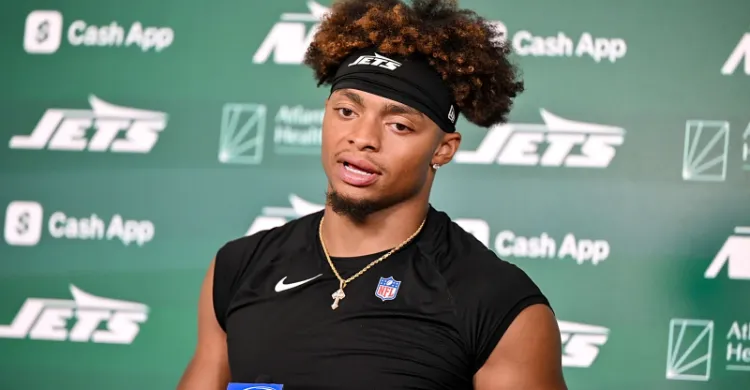 Can Fields Answer Jets' QB Question?