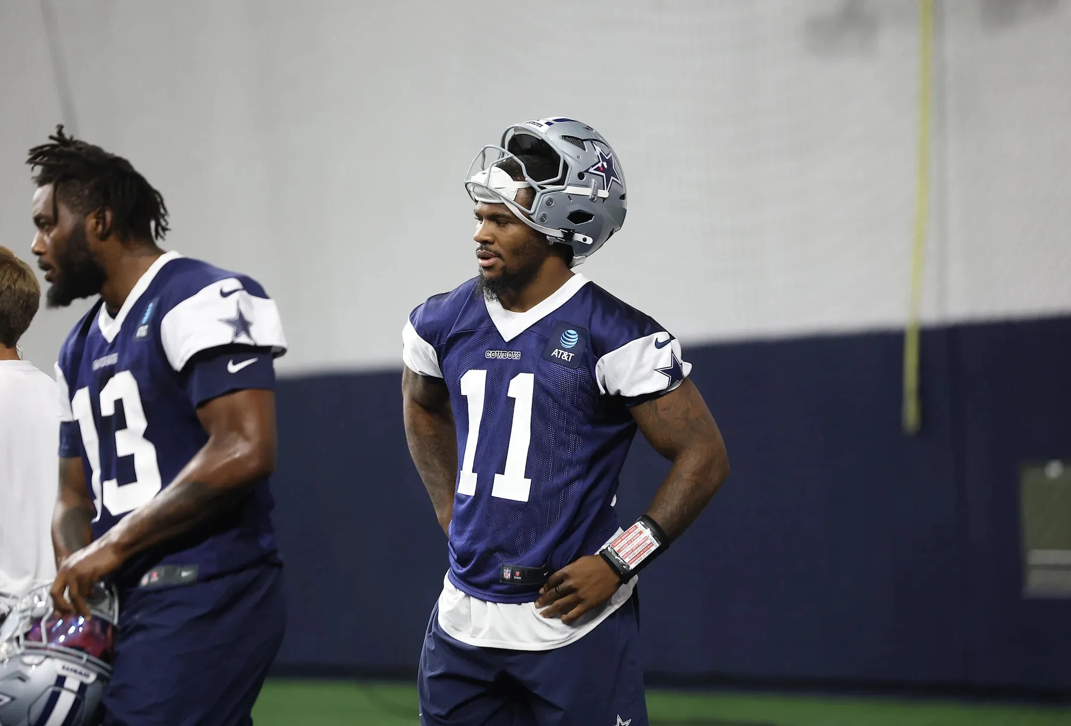 Myles Garrett Explains Why Cowboys' Micah Parsons Deserves Contract Extension