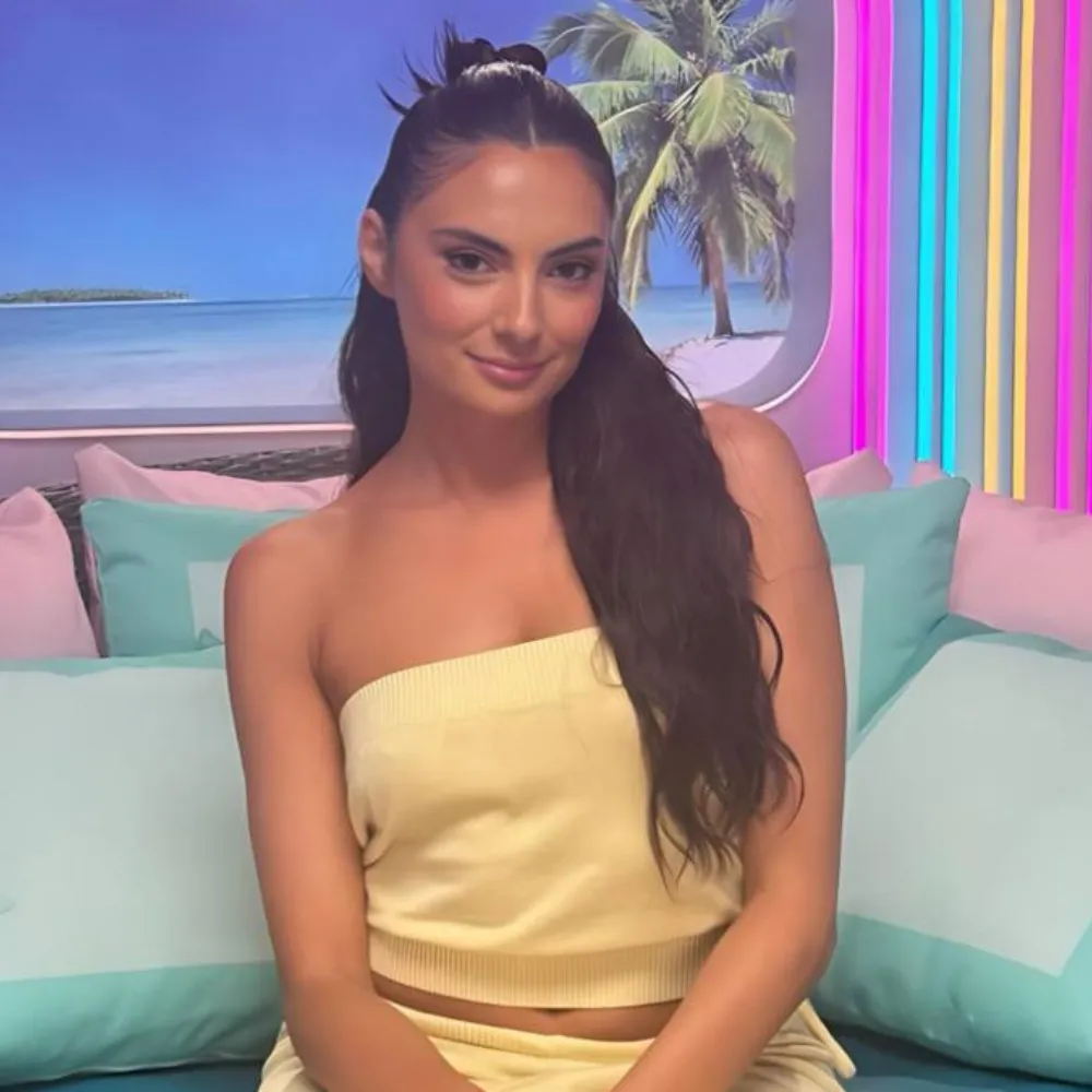 “Paige DeSorbo has entered the Villa!” – Summer House star makes surprise Love Island USA debut in steamy crossover moment fans didn’t see coming, days after Bravo breakup and Daphne launch - suong