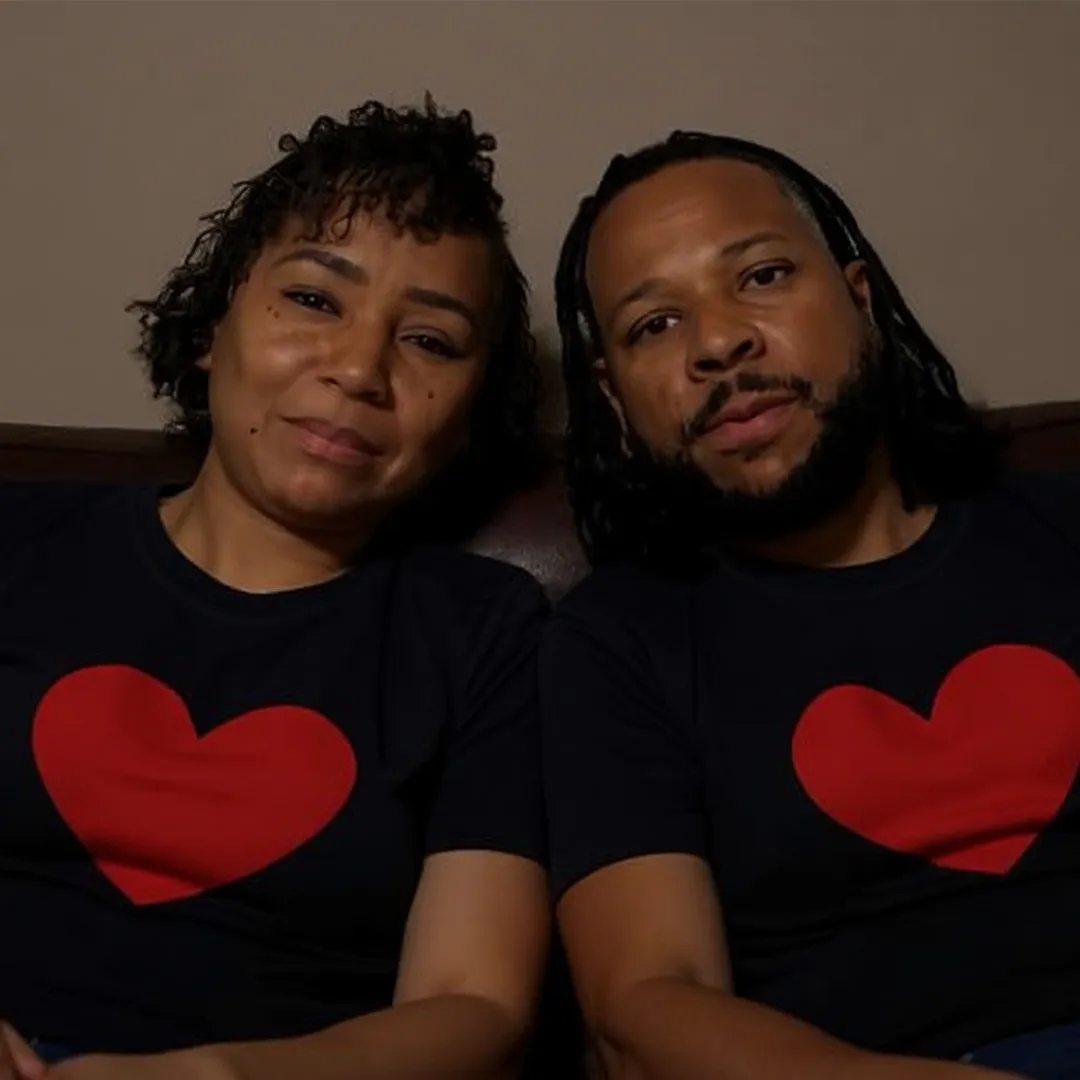 A Love That Never Fades – The Story of Bloveslife and Her Quietly Devoted Husband