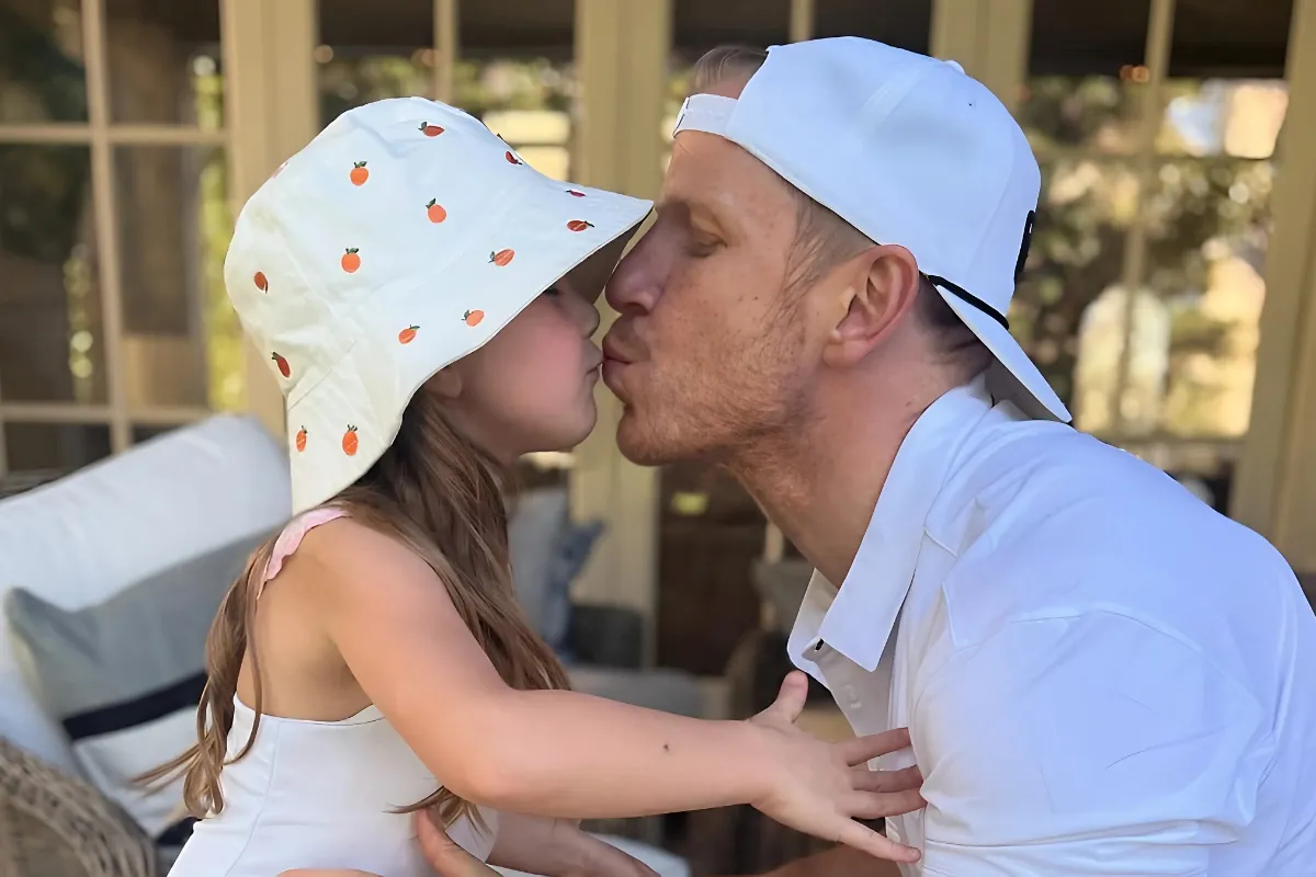 Sean Lowe Moved to Tears by Touching Moment with His Daughter: ‘I Just Started Weeping’ tram