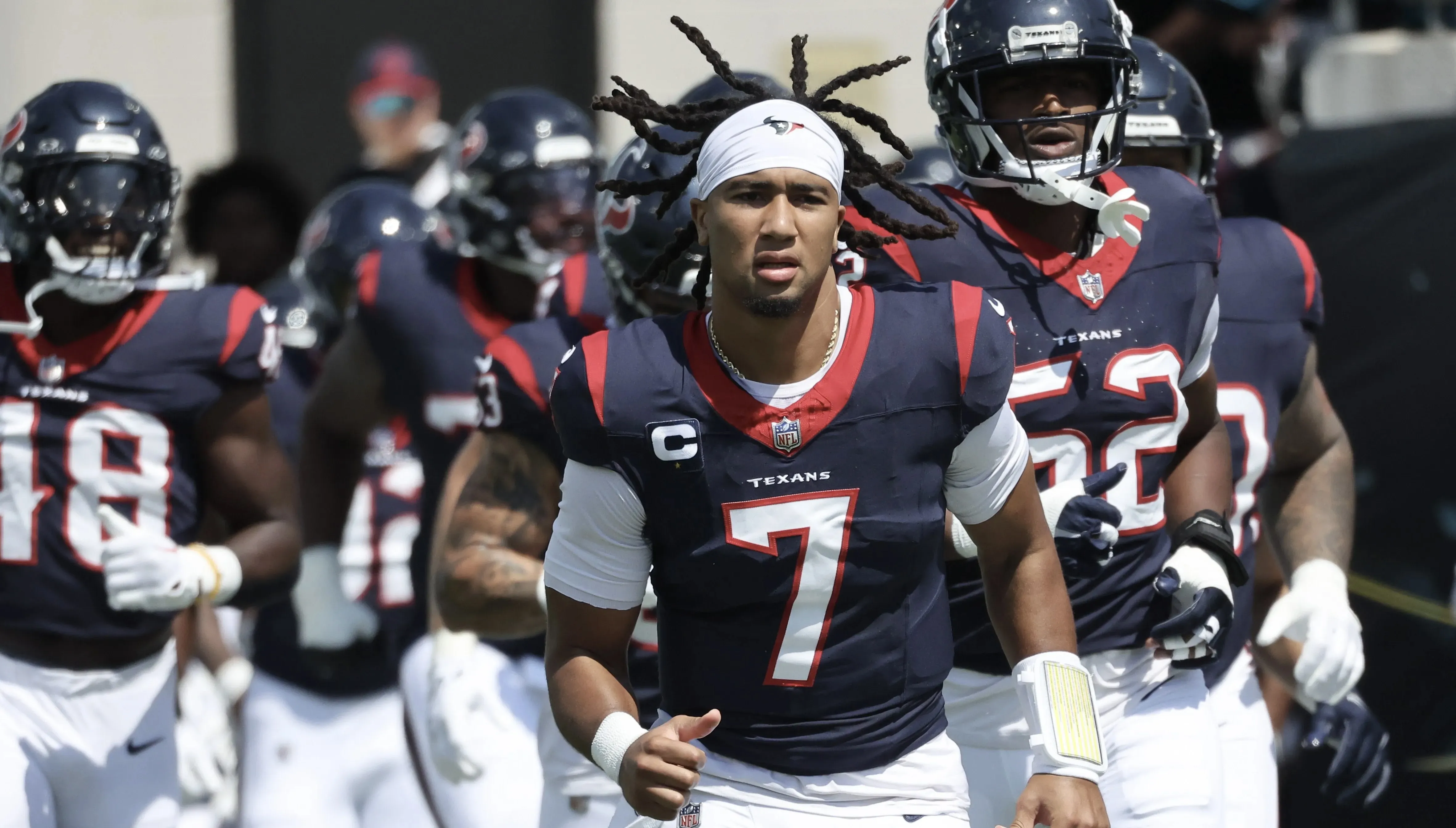 Texans Star Reveals How CJ Stroud Commands the Locker Room Despite Being 'A Younger Guy'