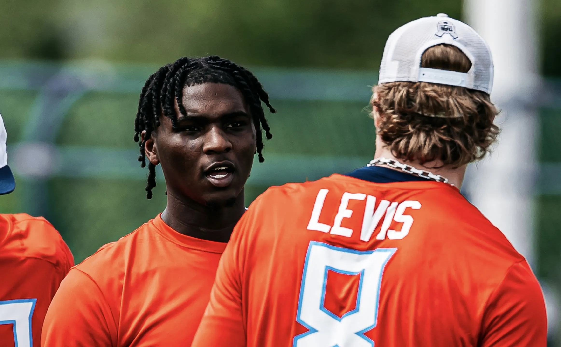 Insider gets real about Titans' alleged QB competition between Cam Ward, Will Levis