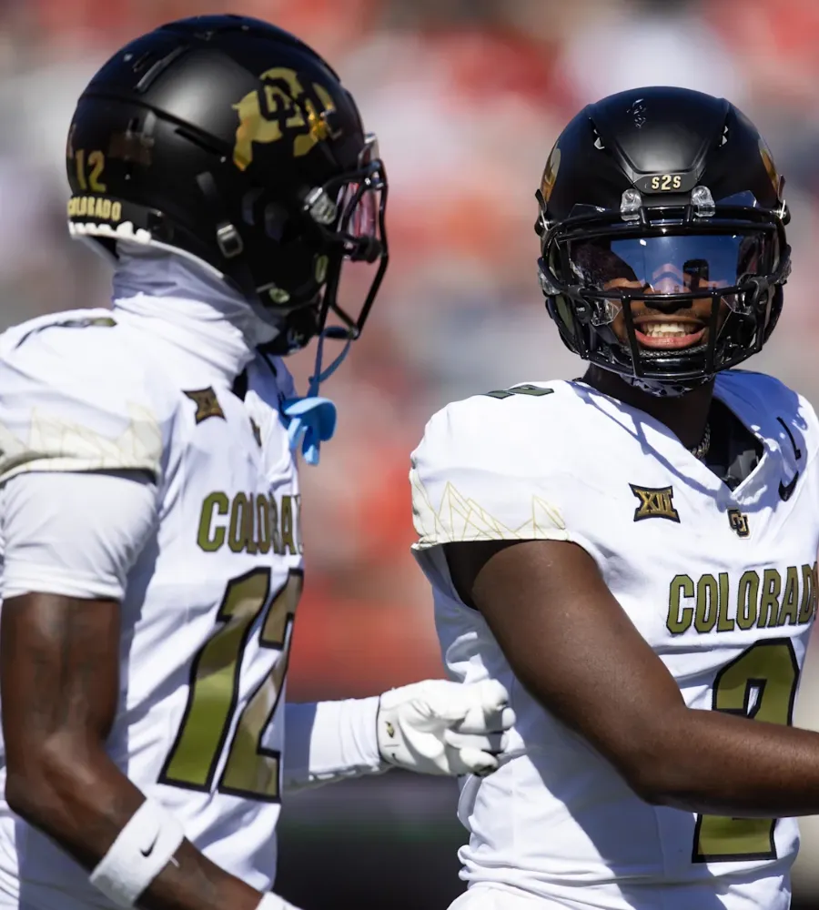 From Slide to Spotlight: Shedeur & Hunter Face Hollywood Pressure in Browns & Jags Debuts