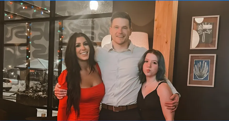 How Teen Mom Alum Chelsea Houska and Cole DeBoer Talk to Their Teen About Sex How Teen Mom Alum Chelsea Houska and Cole DeBoer Talk to Their Teen About Sex
