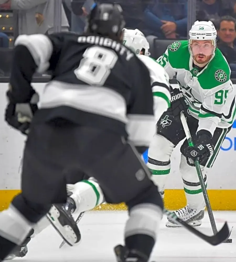 Canucks Predicted to Sign 2-Time All-Star to Bolster Roster