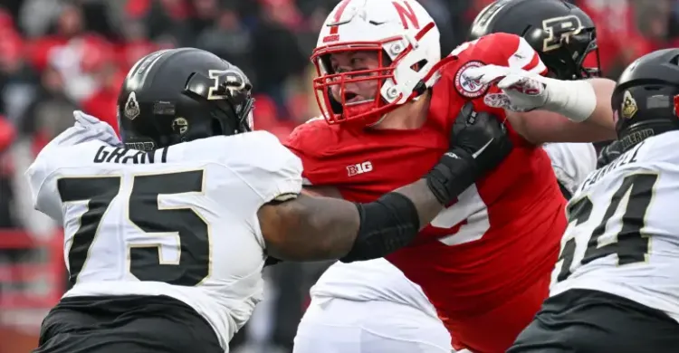 ‘Bully’ Rookie Could Fill Hole for Eagles Left by $104 Million Free Agent