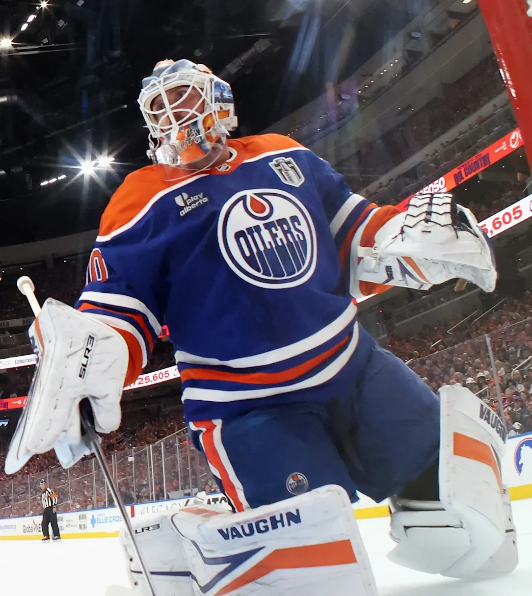 Ex-Avalanche goalie gives Colorado fans someone to root for in Stanley Cup Finals