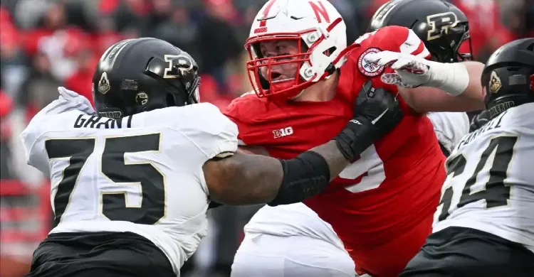 ‘Bully’ Rookie Could Fill Hole for Eagles Left by $104 Million Free Agent