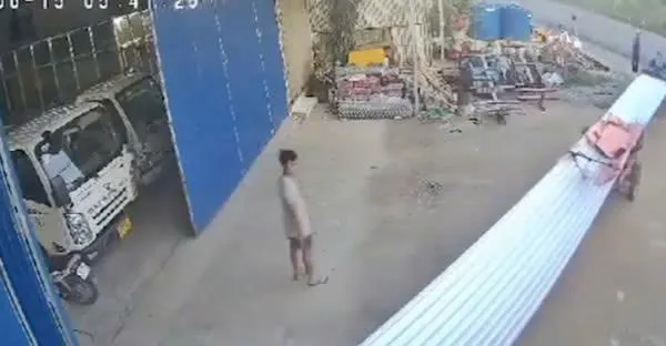 Cả nước hướng về Sóc Trăng: Trời ơi lại xảy ra chuyện kinhkhung như thế nữa rồi, đã bao nhiêu vụ rồi mà sao bà con vẫn...
