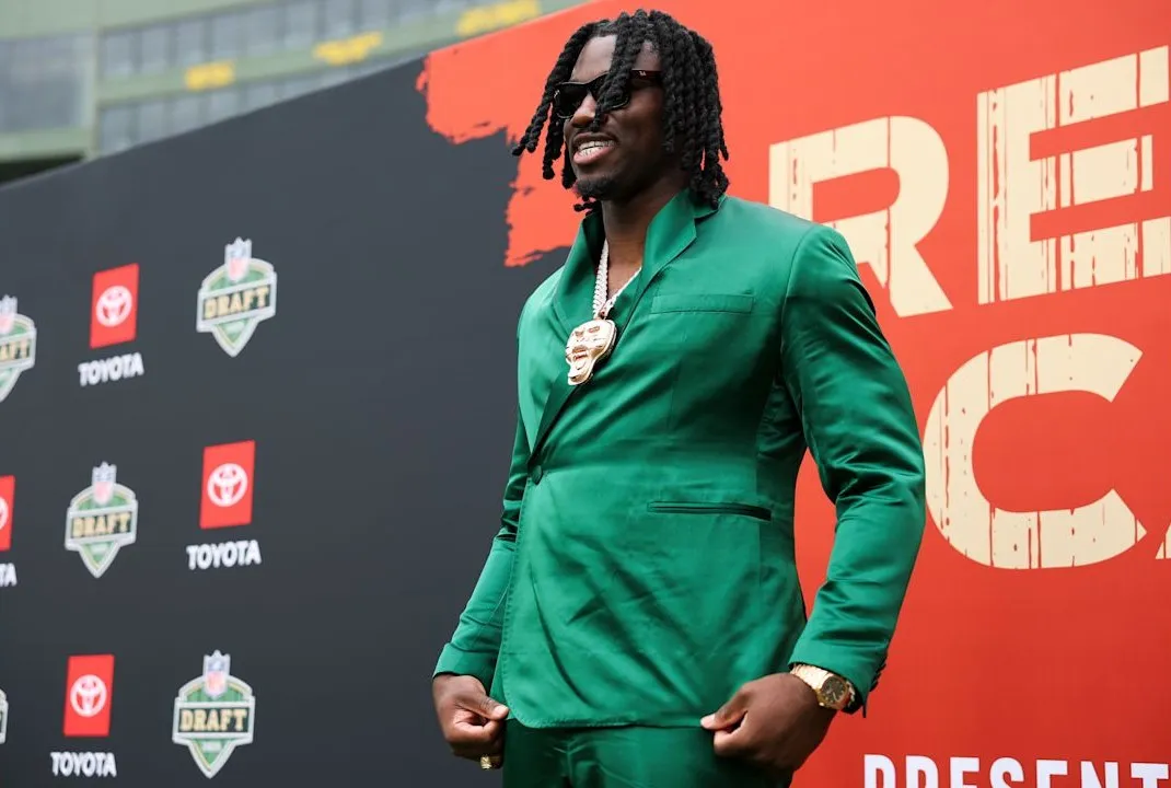 49ers Urged to Consider Trade for Unsigned Draft Pick Amid Contract Dispute
