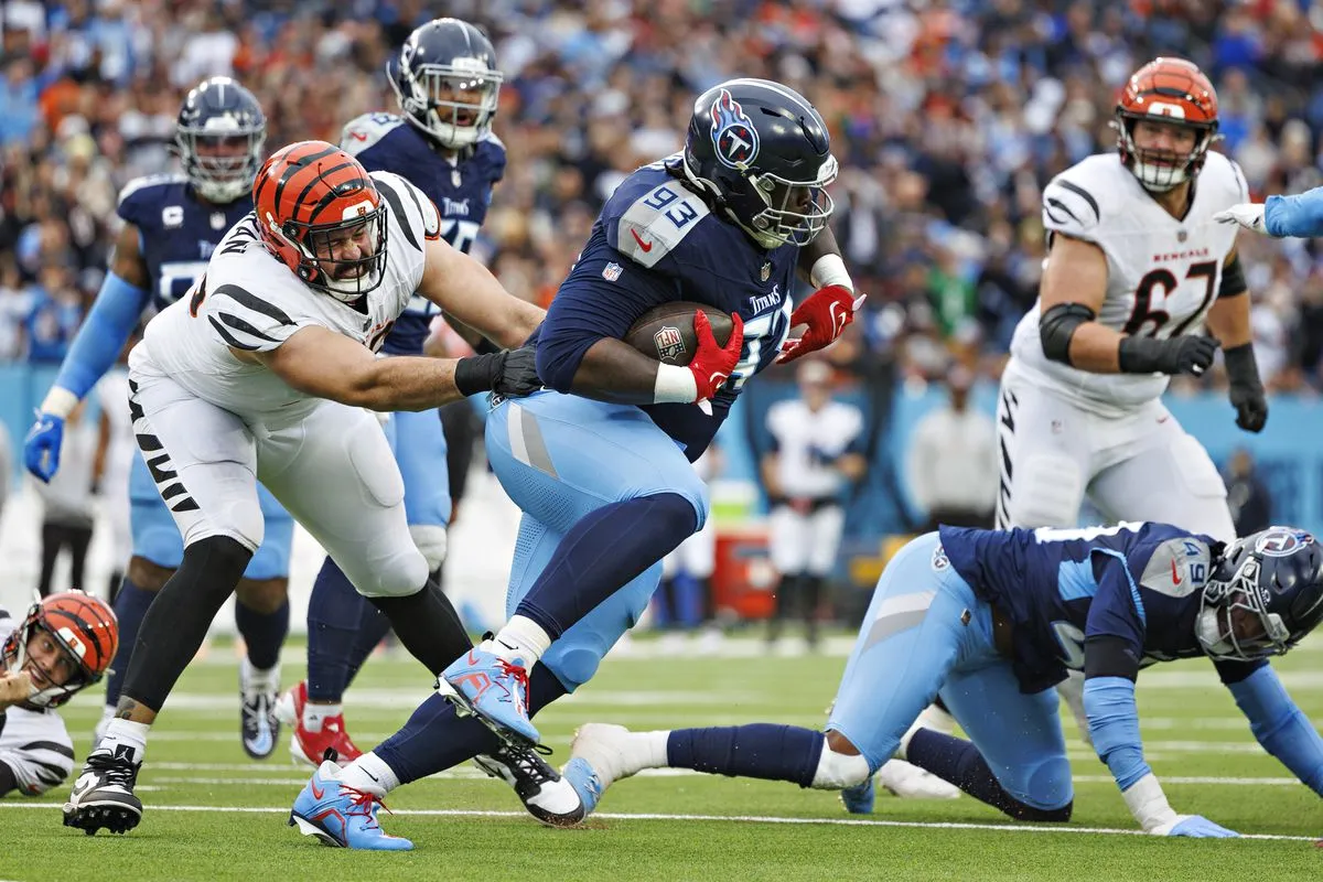 What the PFF Numbers Say About the Titans Defense