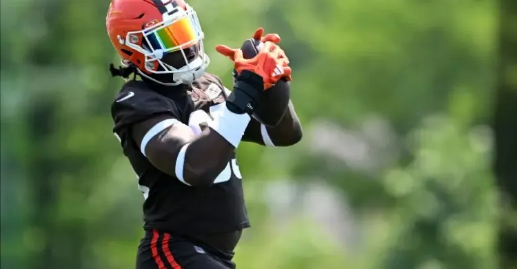 Browns Vet David Njoku Praises Shedeur Sanders in Mic’d Up Video