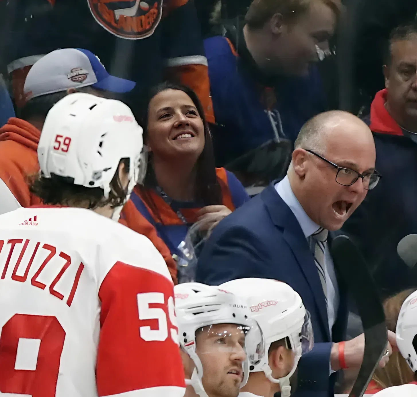 What should the Chicago Blackhawks expect from second-time NHL head coach Jeff Blashill?