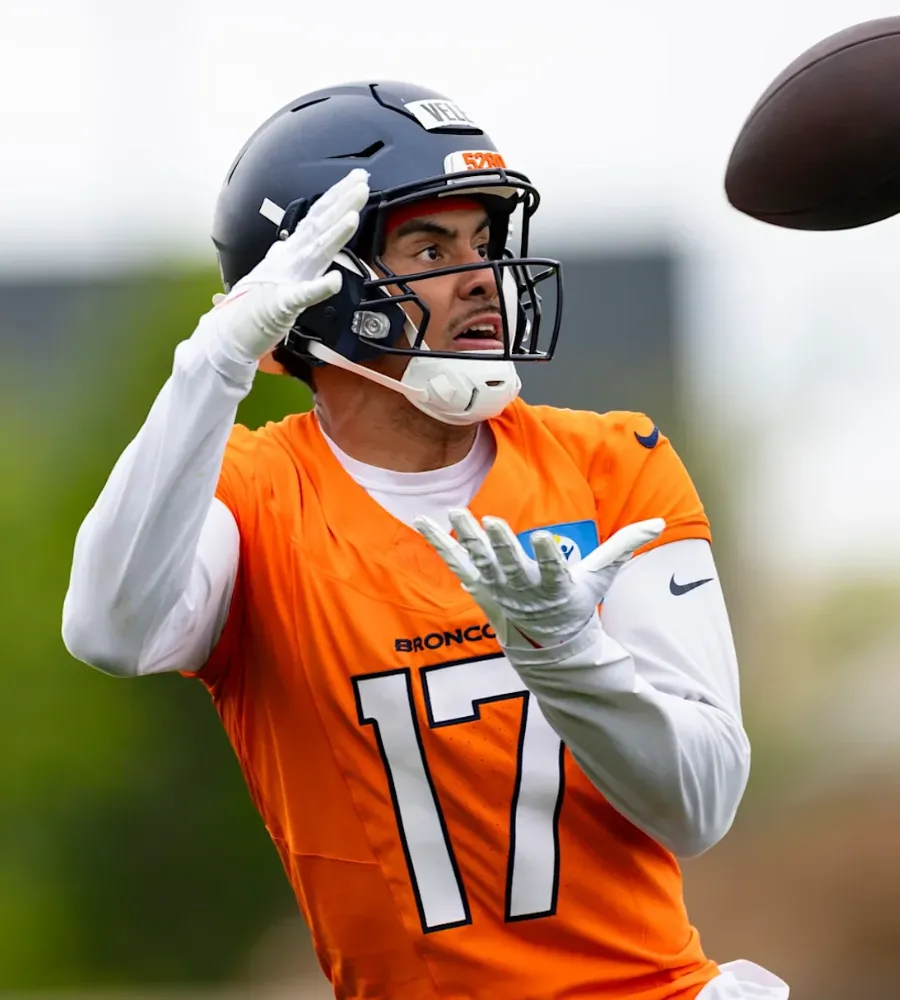 Broncos Say Vele ‘Full‑Go’ for Camp Despite Leg Injury—Payton Has No Concerns