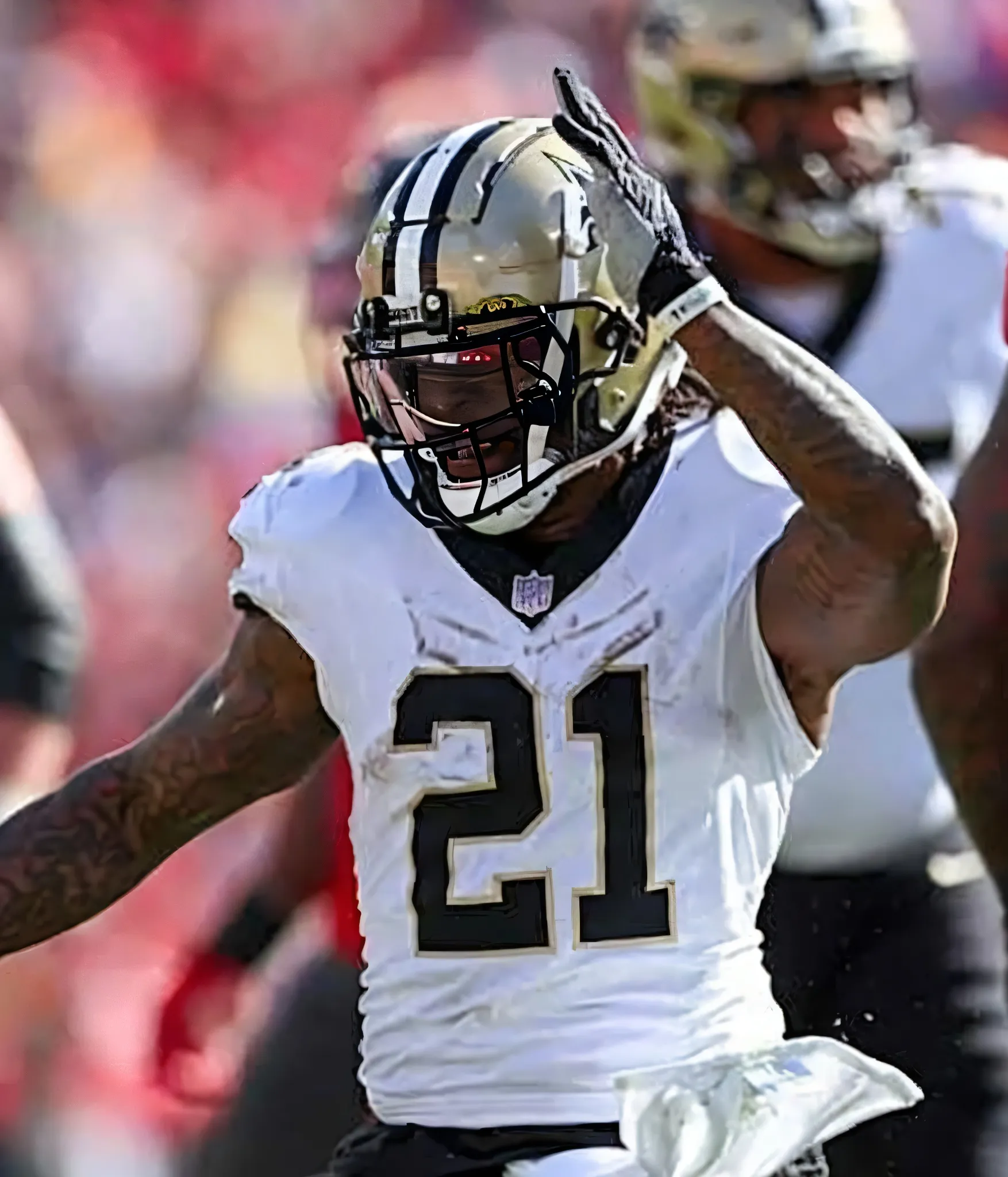 Ex-Saints Star Running Back Linked To Deal With NFC Team