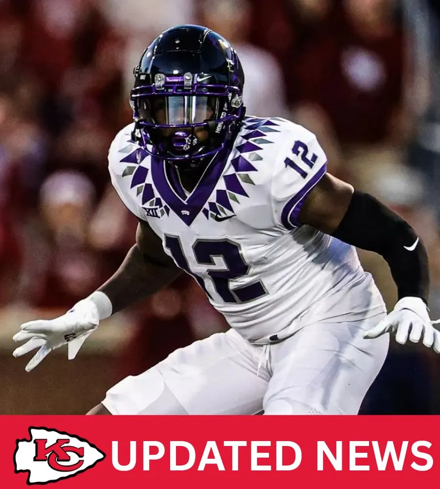 Chiefs Host KC Reunion Candidate, 3 Others for Minicamp Tryout: Report