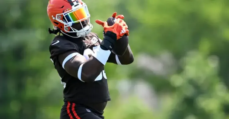 Browns Vet David Njoku Praises Shedeur Sanders in Mic’d Up Video