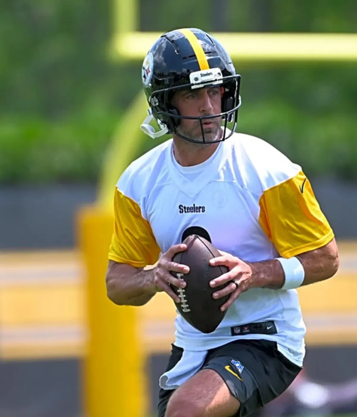 Insider Says Rodgers Impacted Steelers' Pickens Trade