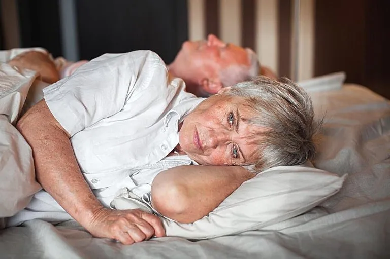 P2. A man who divorced his wife of 47 years begs for her - P2. A man who divorced his wife of 47 years begs for her -