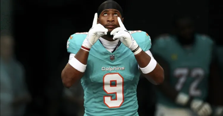 Steelers named most logical landing spot for TE Jonnu Smith