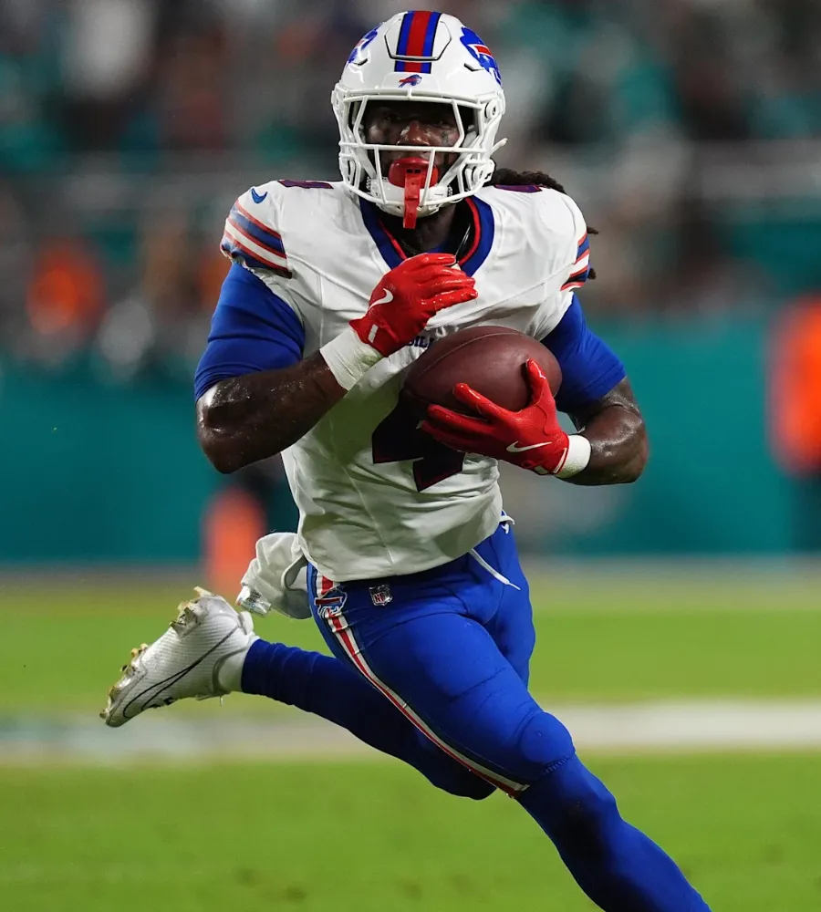 Bills Eye 4×Pro-Bowl Vet Patterson as Backup Plan Amid James Cook Contract Standoff