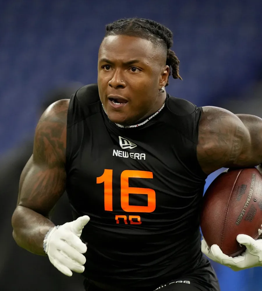 Steelers’ Rookie Kaleb Johnson Sneaks Into Top 10 Rookie Dynasty Picks