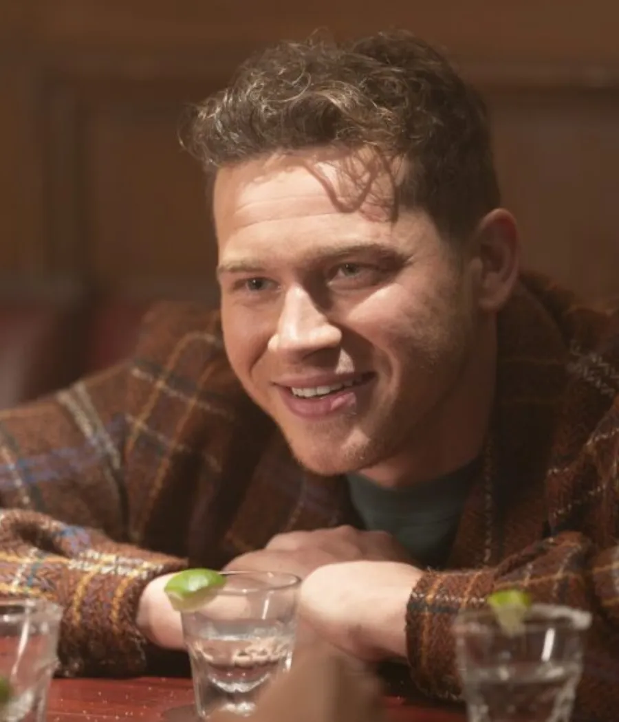 ‘9-1-1’: Oliver Stark on What Buck Wants for His New Home