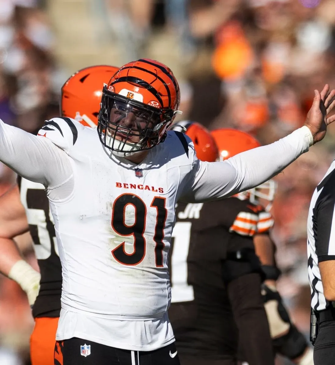Bleacher Report predicts a bold Trey Hendrickson trade (with one catch)
