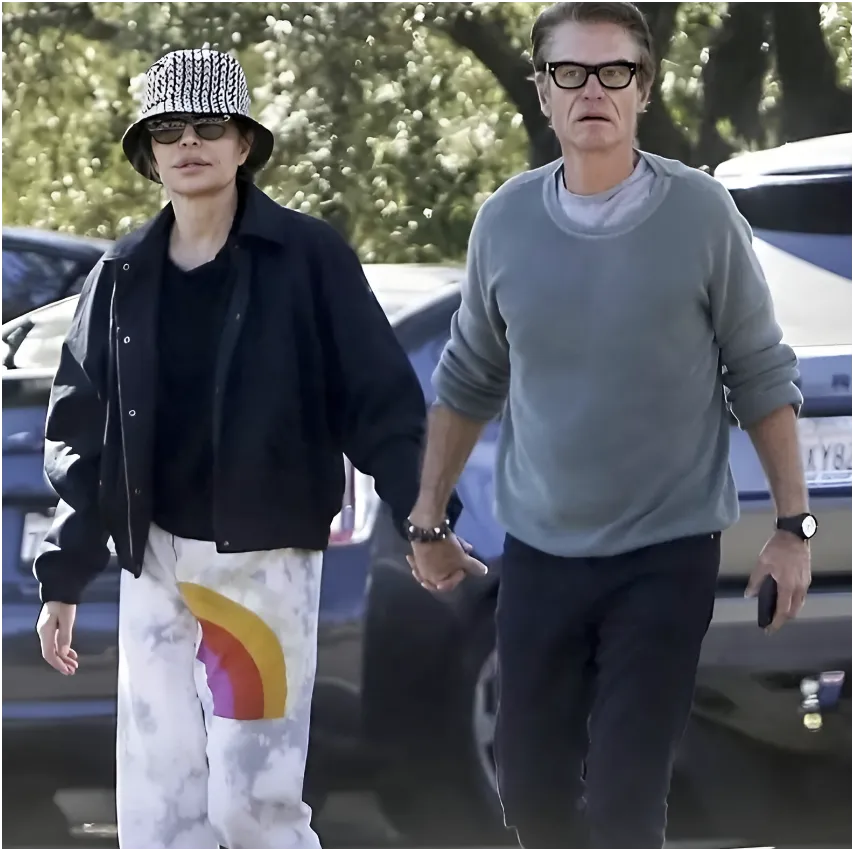 RHOBH SCANDAL ERUPTS: Lisa Rinna SHAKEN as Harry Hamlin Affair Bombshell Proves Kim Richards Was RIGHT All Along!