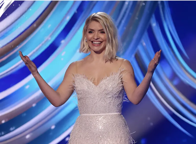 Simon Cowell’s £1m bid to save Holly Willoughby