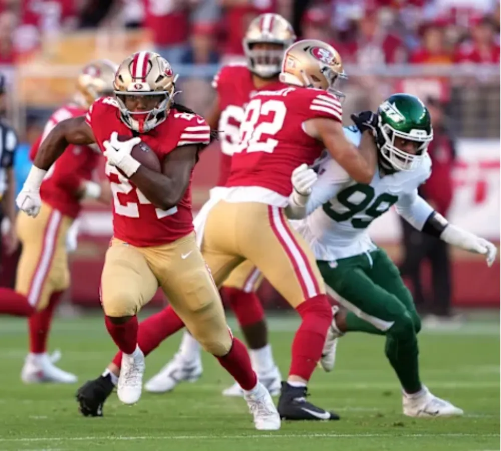 49ers Running Back Room Clears Top 15 in Recent Rankings