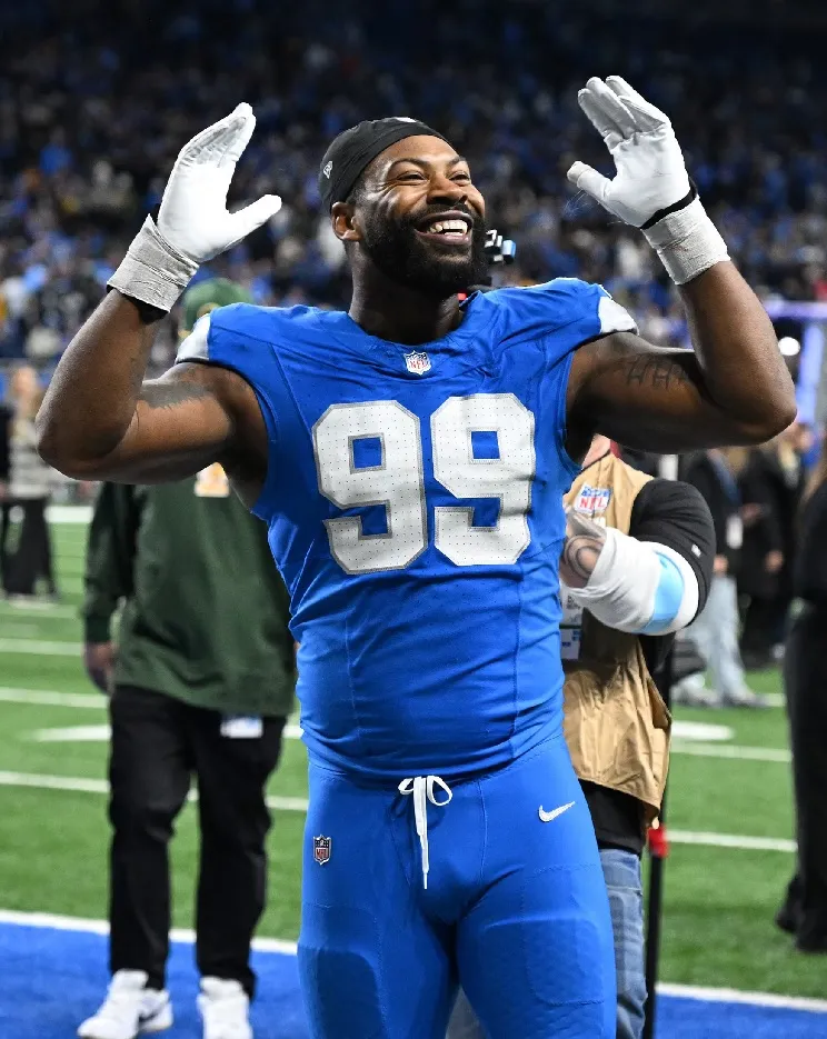 Lions Advised to Bring Back Veteran Edge Rusher to Help Aidan Hutchinson