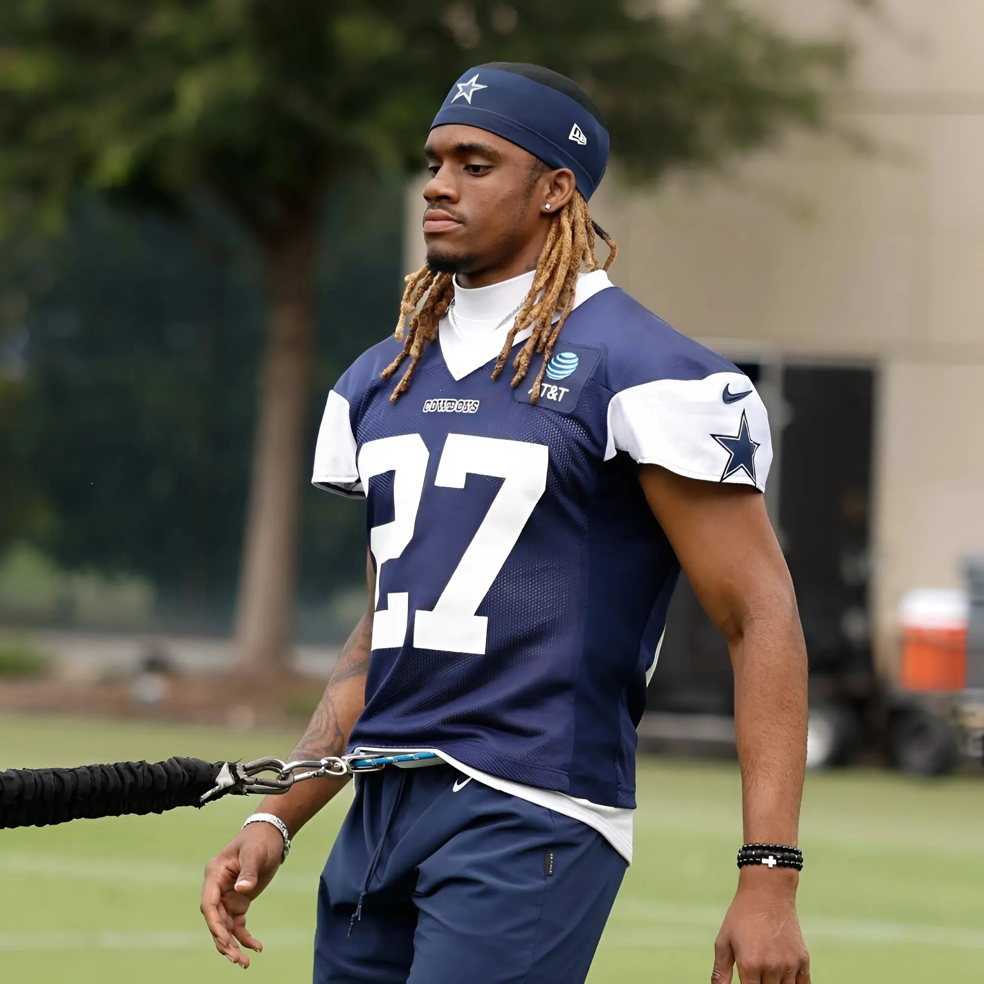 Source Says Cowboys Report On Rookie Star Shavon Revel ‘Completely Wrong’