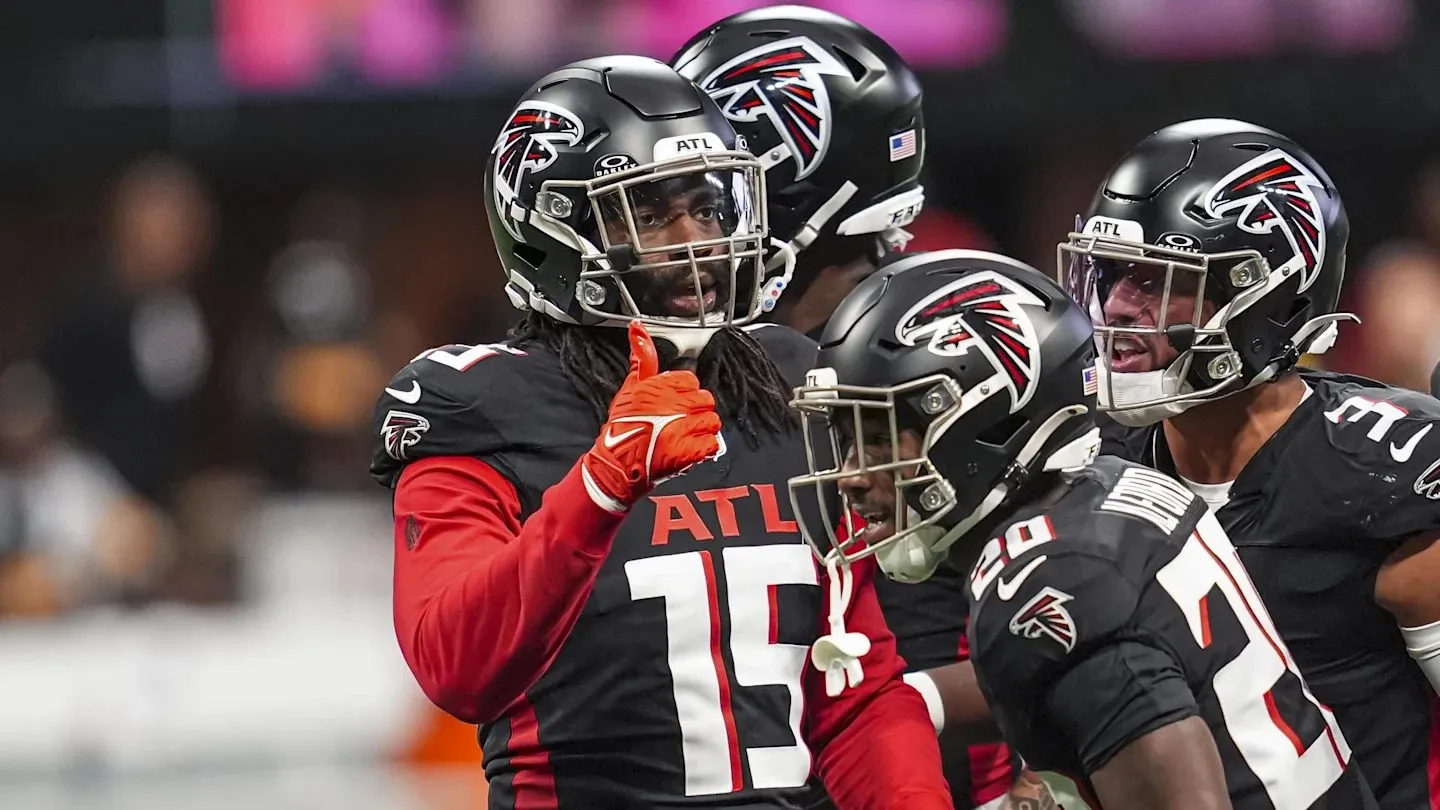 Commanders Urged to Sign Veteran Who Had 5.5 Sacks Last Season