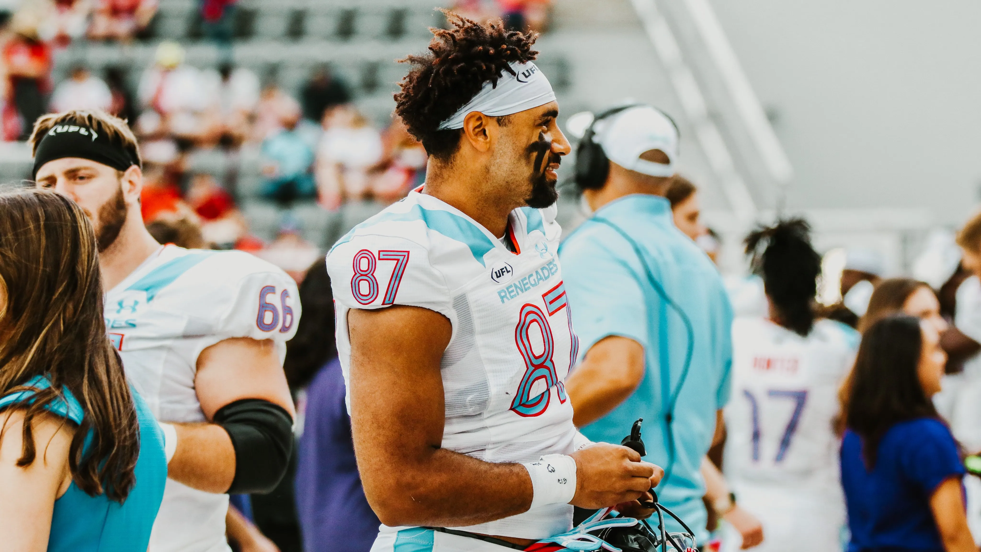 Saints sign potentially versatile chess piece from UFL
